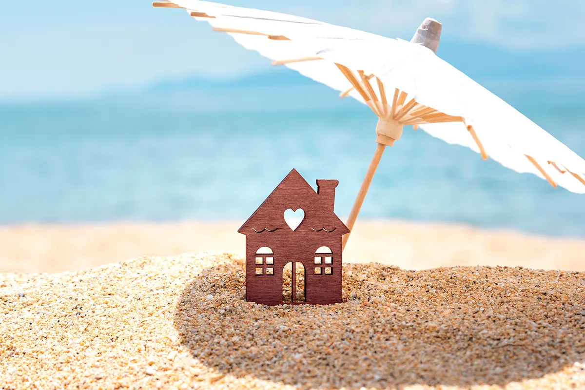 Protect Your Summer Investments: The Essential Role of Notary Services